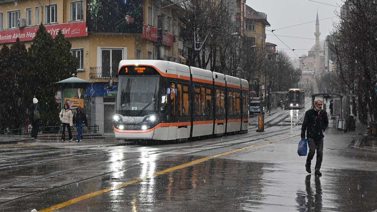 Meteoroloji tarih verdi: YeBahar havası kısa sürüyor, Eskişehir dahil birçok ilde kar bekleniyor