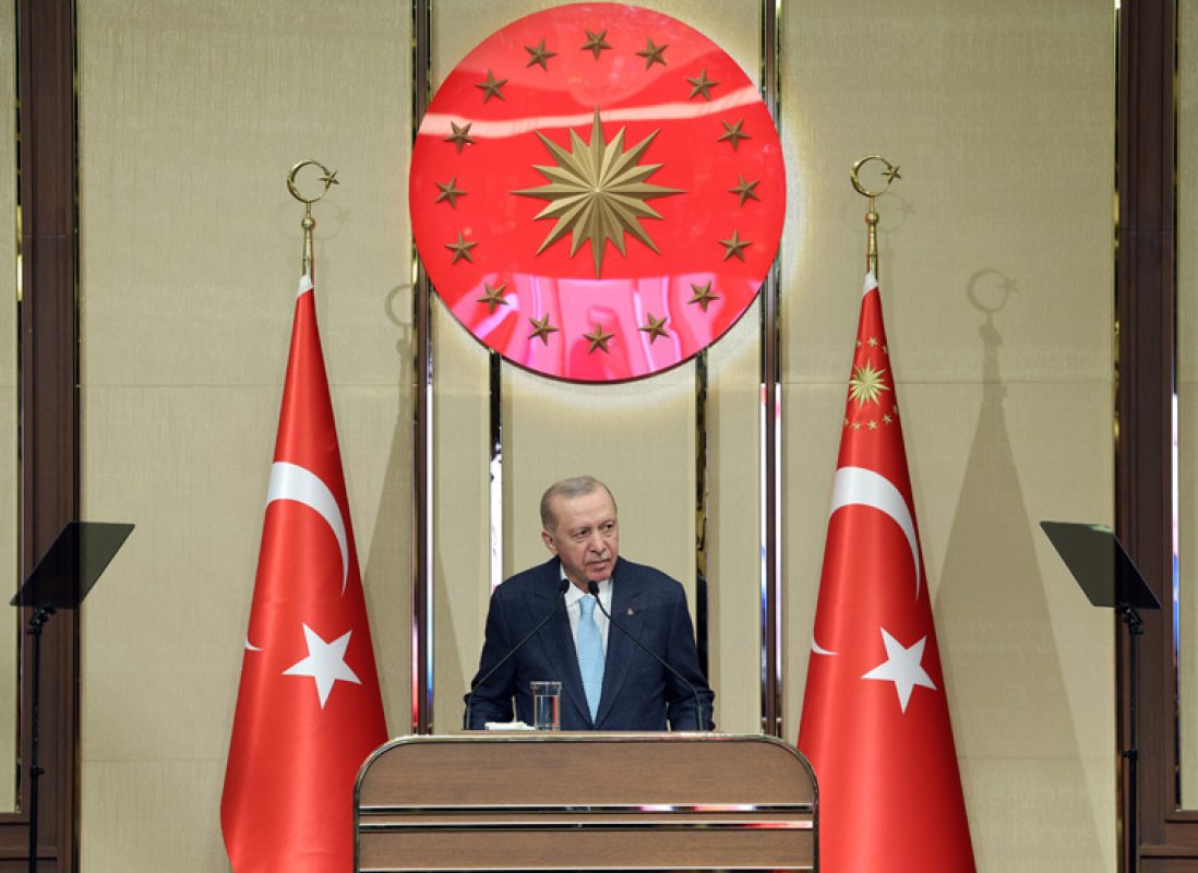 Erdoğan: Tuzaklara Düşmeden Süreci Soğukkanlı Yönetiyoruz