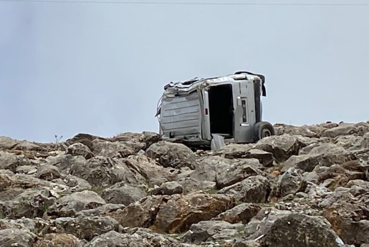Hizan’da Feci Kaza Genç Sürücü Hayatını Kaybetti