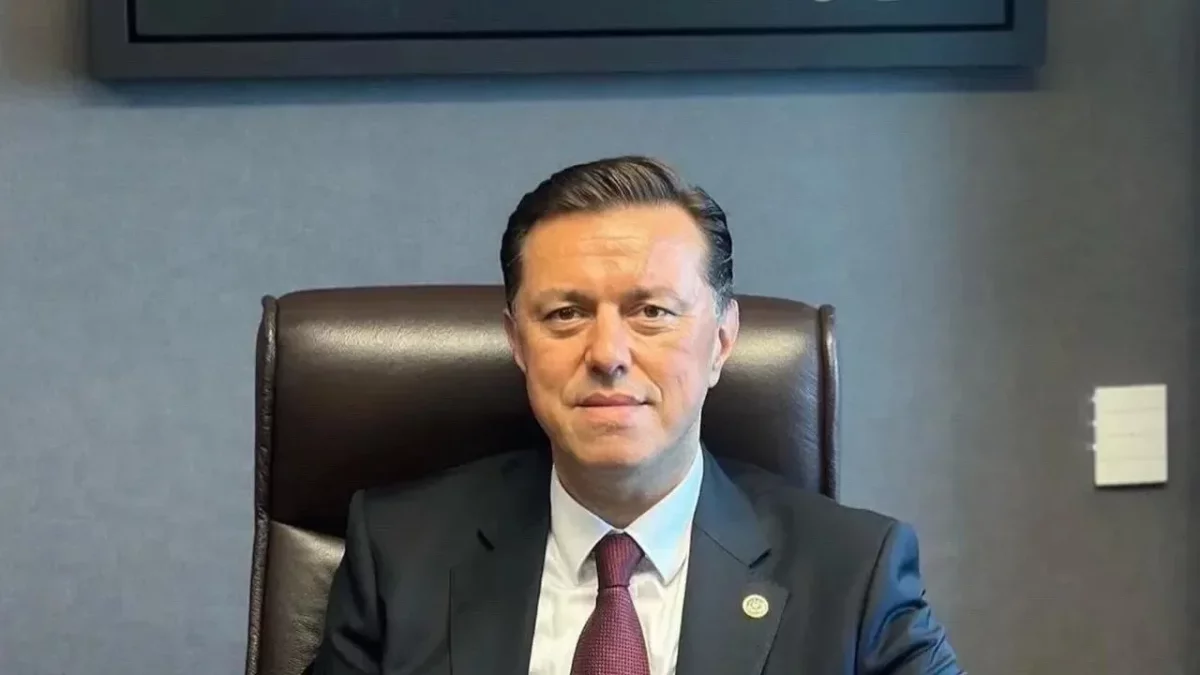 Milletvekili Hatipoğlu’ndan 23 Nisan Mesajı: “Çocuklarımız Geleceğimizin Teminatıdır”