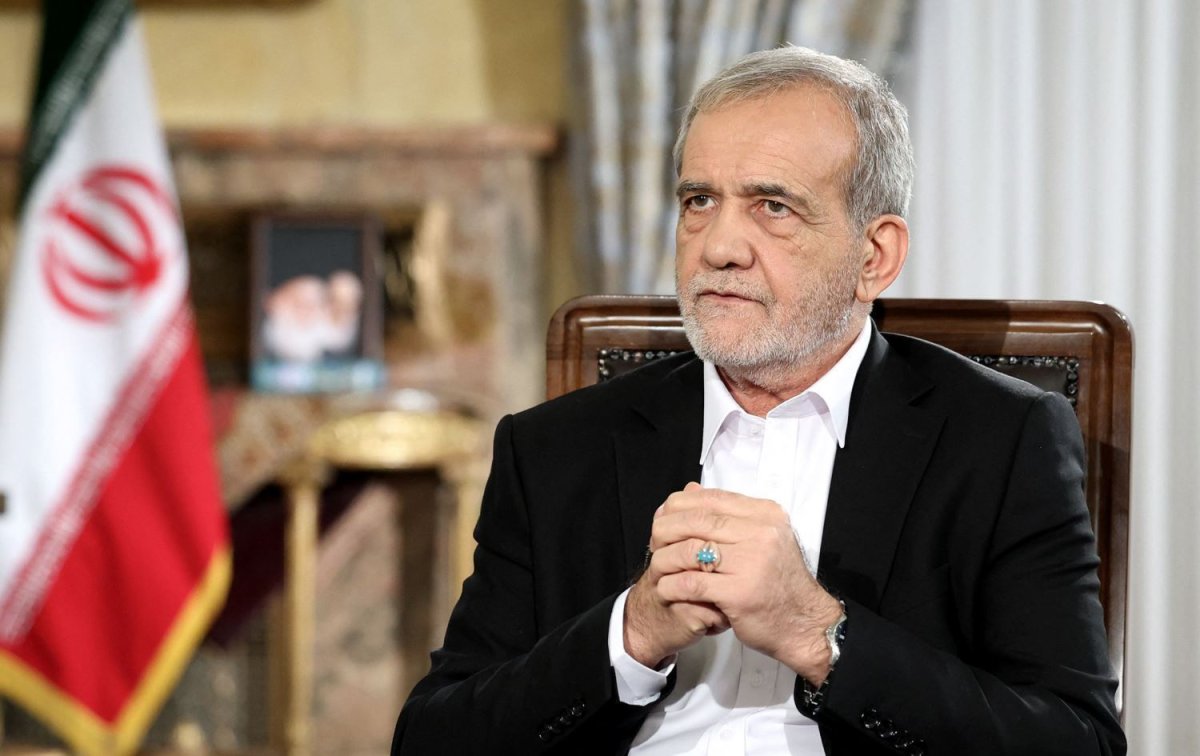 İran Cumhurbaşkanı Pezeşkiyan’dan Türkiye’ye Övgü: “Tutumunu Takdir Ediyoruz”