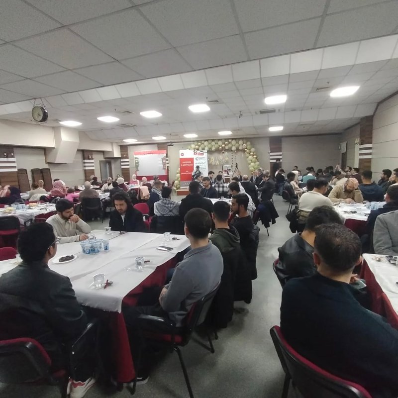 Eskişehir’de Uluslararası Öğrenciler İftarda Bir Araya Geldi