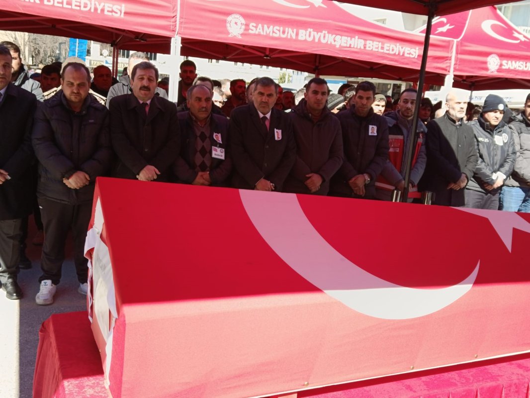 Genç Polis Memuruna Memleketinde Hüzünlü Veda