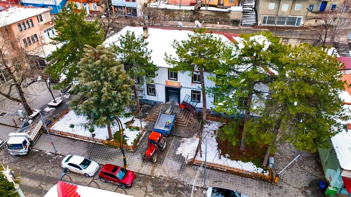 İliç’teki Tarihi Taş Bina Restorasyonla Yeniden Hayat Buluyor