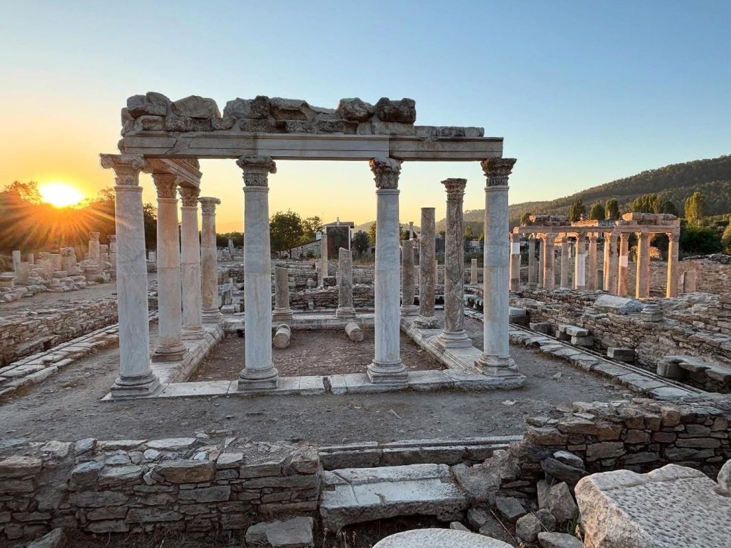 Stratonikeia Ve Lagina Kazılarında Geleceğin Restoratörleri Yetişiyor