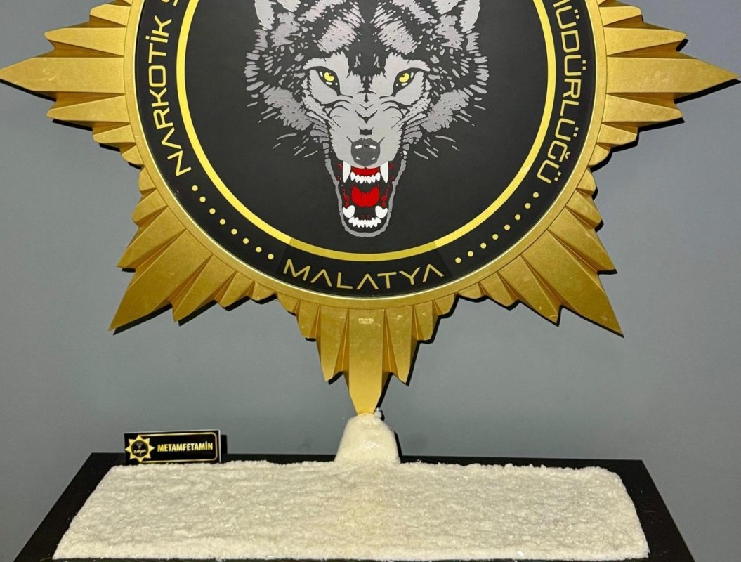 Malatya’da Yolcu Otobüsünde 11 Kilo Metamfetamin Ele Geçirildi