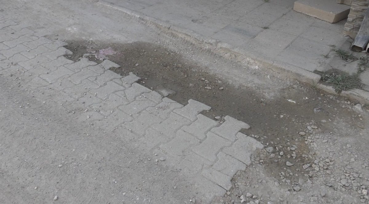 Küçük Çocuğun Ölümü Sonrası Gözler Bozuk Yollara Çevrildi