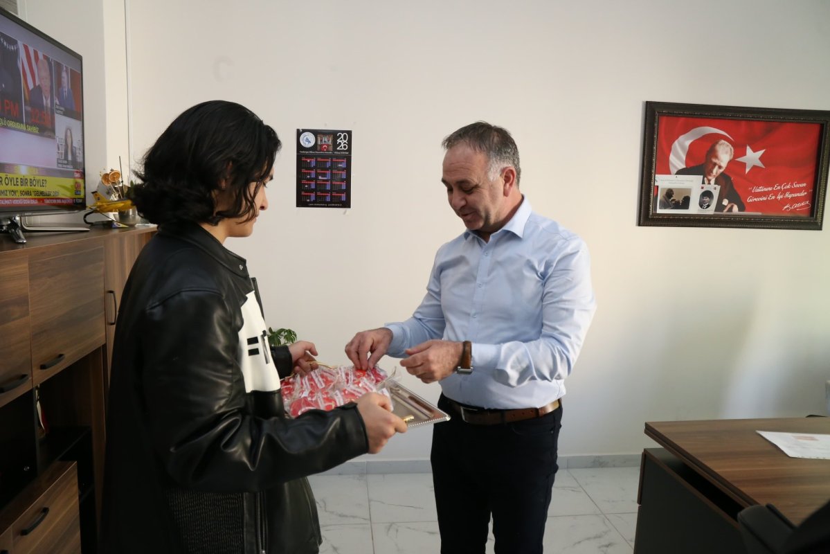 Devlet korumasındaki çocuklardan anlamlı 18 Mart hediyesi