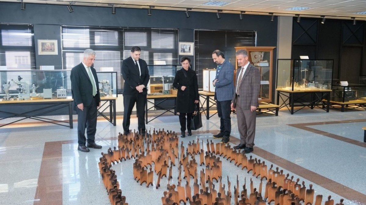 Araştırma Hastanesi Müzesi’nde “Maske, Mesafe, Temizlik” Sergisi