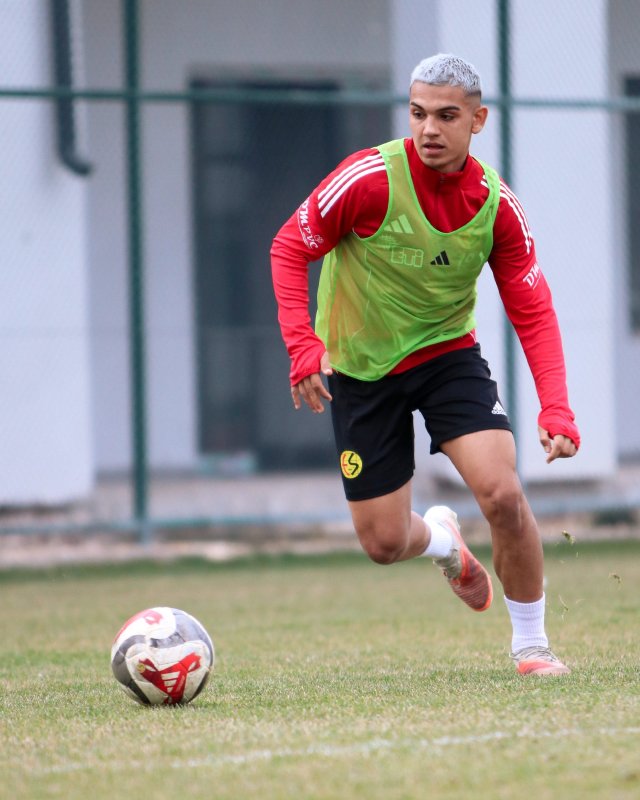 Eskişehirspor’da Tire 2021 FK Mesaisi Sürüyor