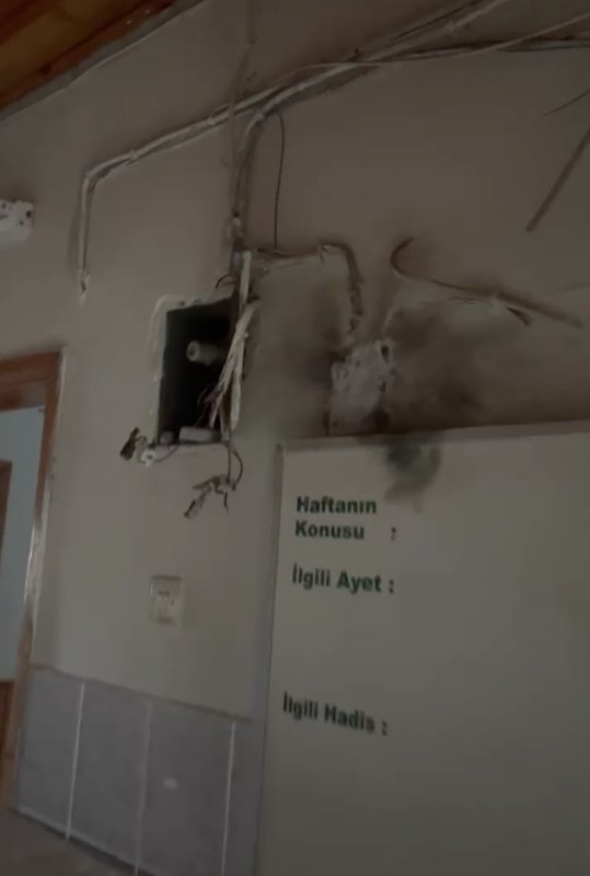 Kastamonu’da Camiye Yıldırım İsabet Etti