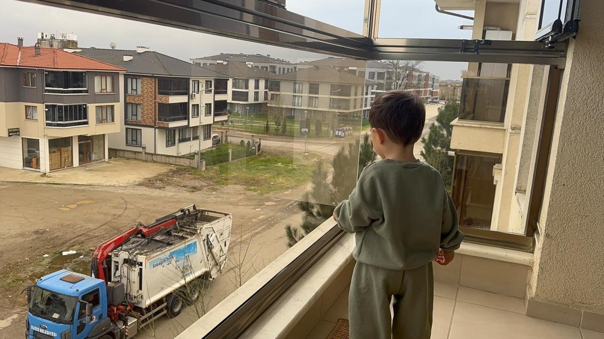 Minik Arda’ya Duygulandıran Sürpriz: Çöp Kamyonu Hayali Gerçek Oldu