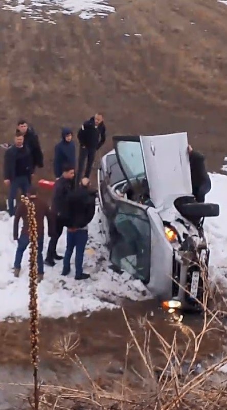 Şarampole Uçtu, Emniyet Kemeri Hayat Kurtardı