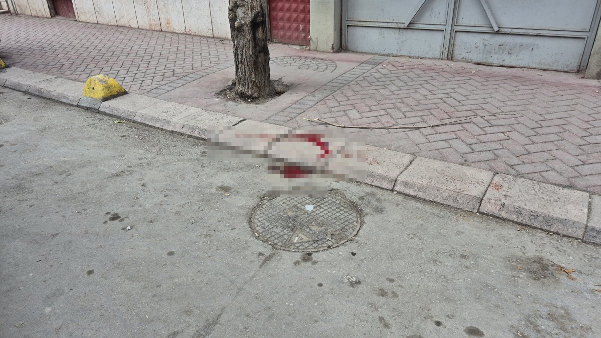 Eskişehir’de 4’üncü Kattan Düşen Öğrenci Ağır Yaralandı: Hayati Tehlikesi Sürüyor