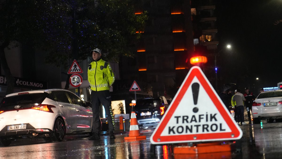 Kadıköy’de Trafik Denetimi: Kural İhlaline Geçit Yok