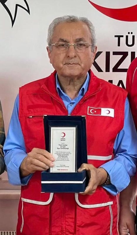 Sarıgöl Kızılayı Türkiye Beşincisi Oldu