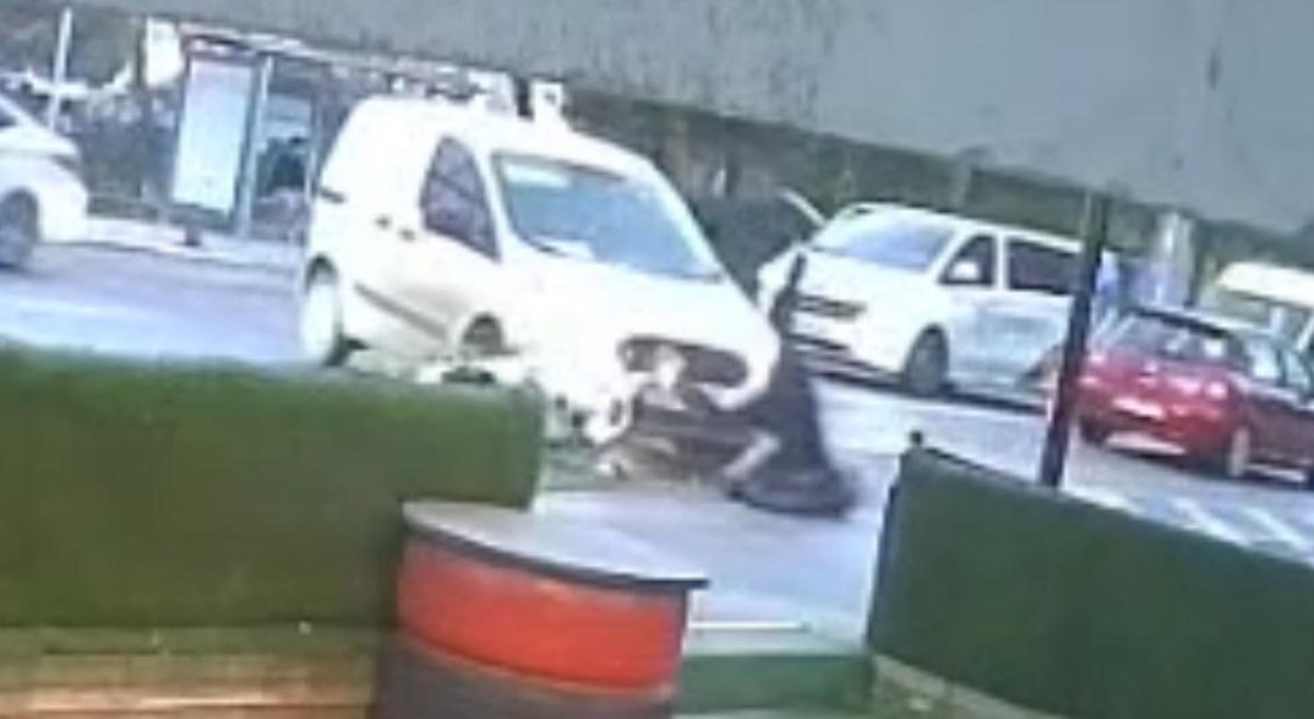 Tekirdağ’da Otomobil İle Çarpışan Motosikletli Yaralandı