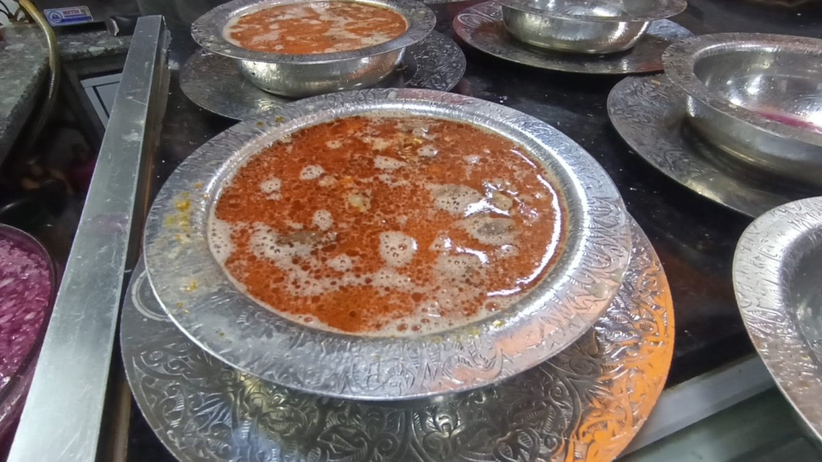 Kahramanmaraş’ta Antibiyotik Yerine Kelle Paça Tercihi