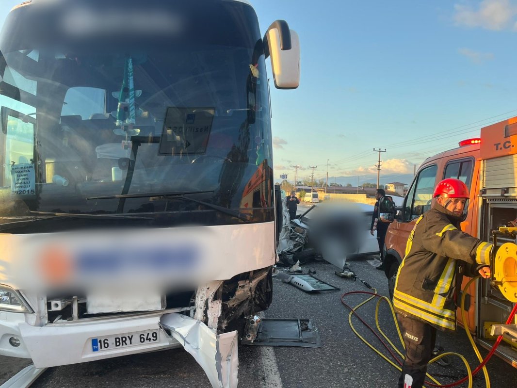 Nazilli’de Feci Kaza: Otomobil Sürücüsü Hayatını Kaybetti