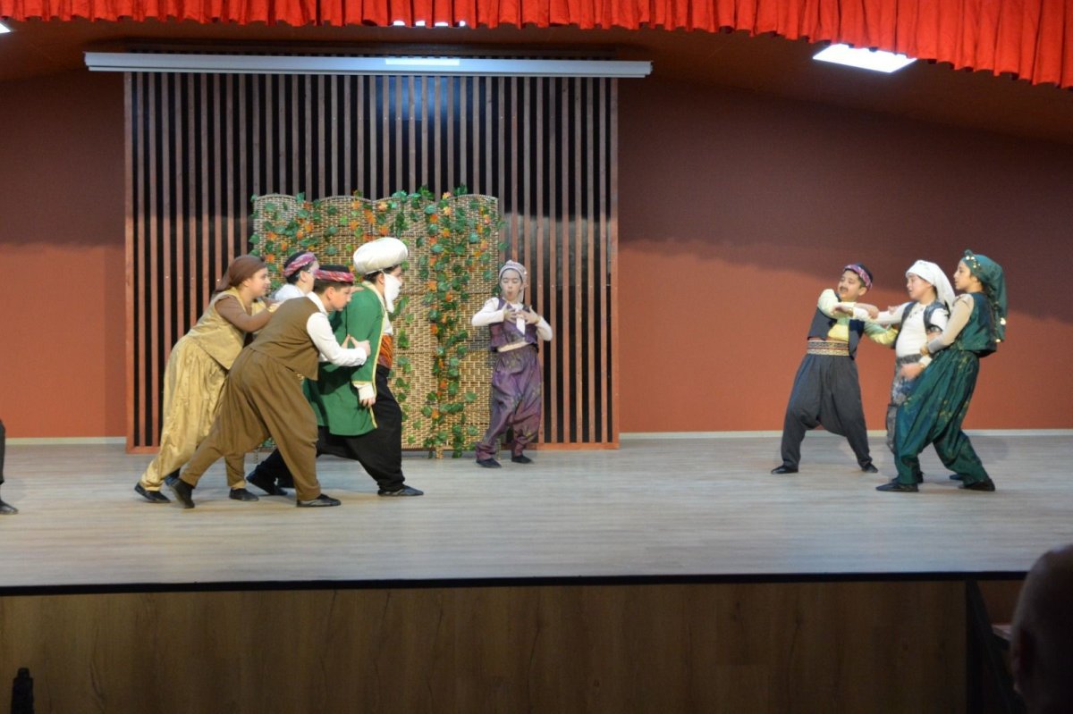 Eskişehir’de Miniklerden Nasreddin Hoca Festivali Şöleni
