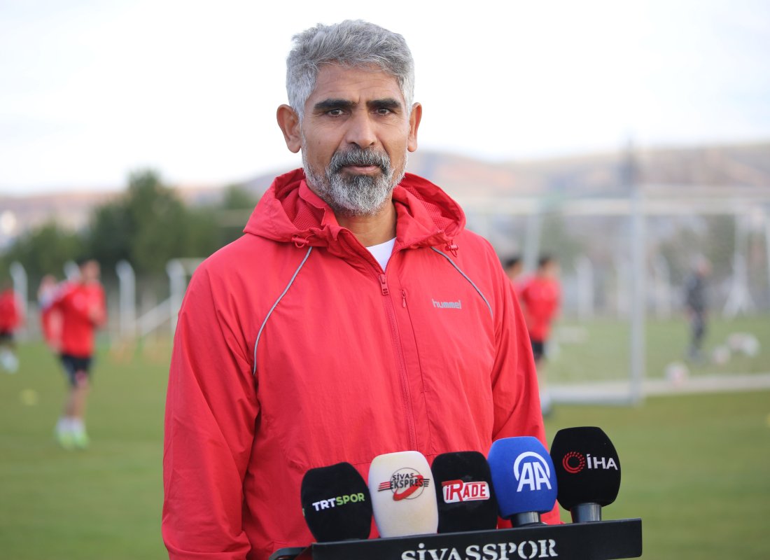 Taşdemir: “Hedefimiz kalan maçları kazanıp play-off’a kalmak”