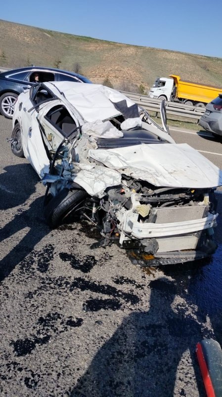 Ankara’da Tıra Çarpan Otomobil Takla Attı: 1 Ağır Yaralı