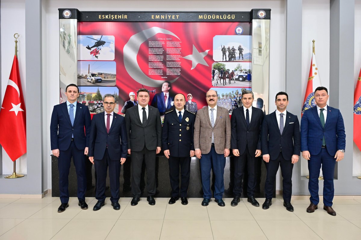 Polis Haftası’nda Eskişehir’de Anlamlı Buluşma: Başsavcı Karakülah'tan Emniyete Vefa Ziyaretleri