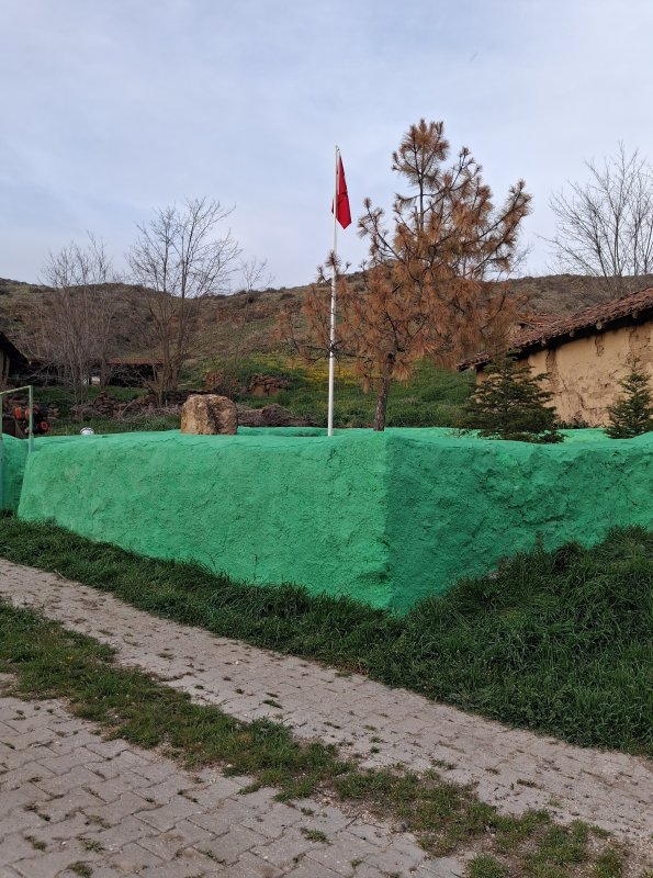 Eşankara Dede Türbesi Baştan Sona Yenilendi