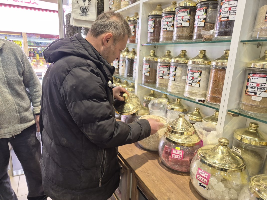 Bağışıklık İçin Doğal Formül Aktardan Pekmezli Karışım Tavsiyesi