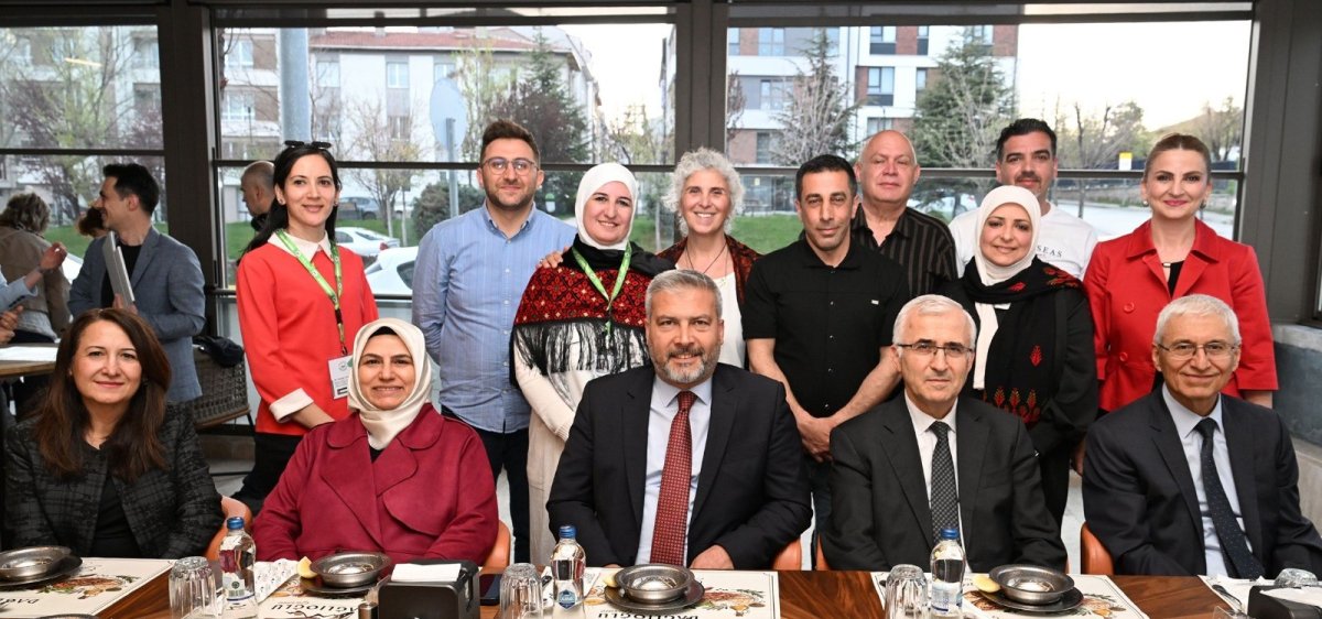 Eskişehir’de Uluslararası Akademik Buluşma Sona Erdi: “Study in Eskişehir” Programında Sertifikalar Verildi