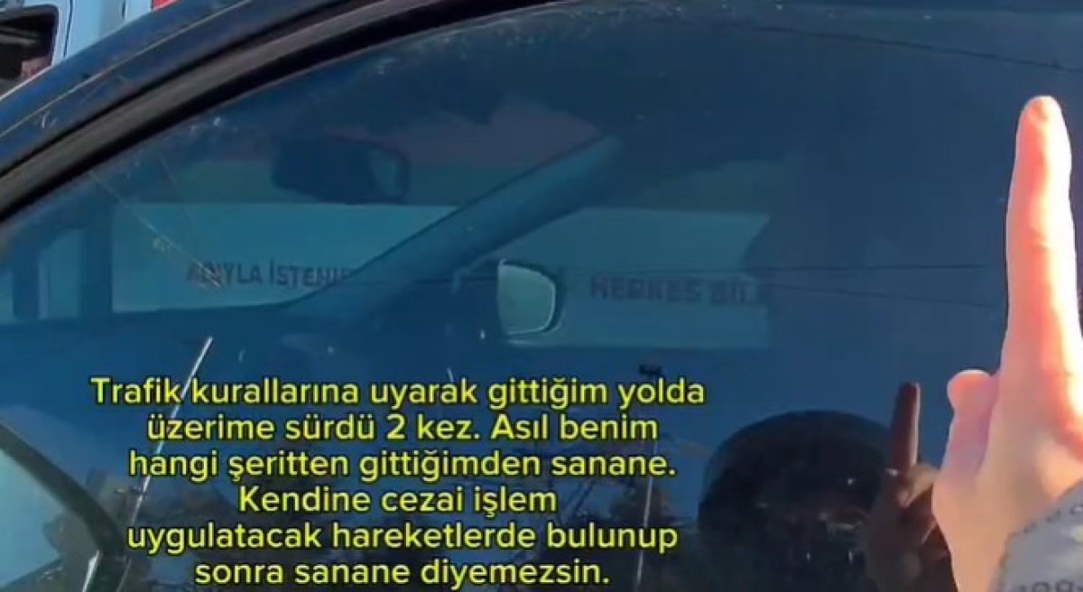 Trafikte Tartışma Büyüdü: O Anlar Kask Kamerasında