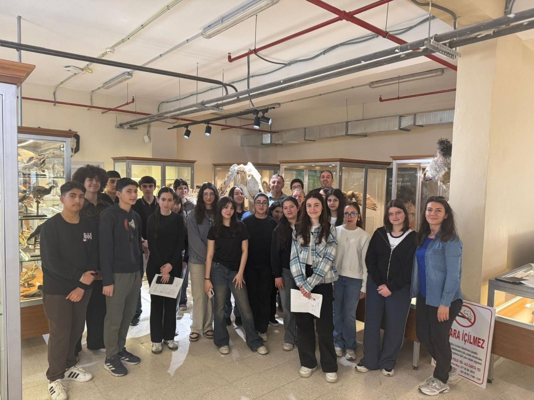 Eskişehir’de Bilim Olimpiyatları Öğrencilerine Zooloji Müzesi’nde Uygulamalı Eğitim