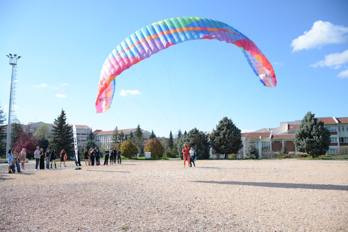 Havacılık Uzmanları Öğrencilerle Buluştu