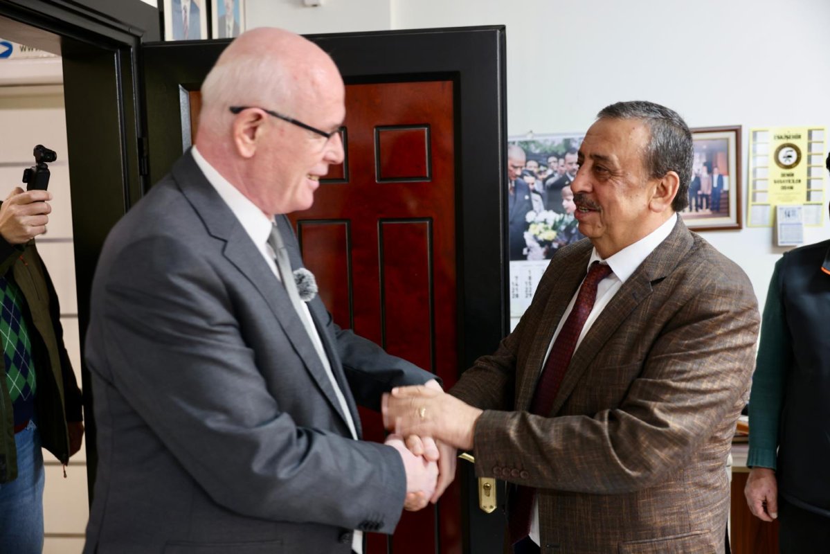 Odunpazarı Belediye Başkanı Kazım Kurt’tan Eskişehir Esnafına Destek Turu