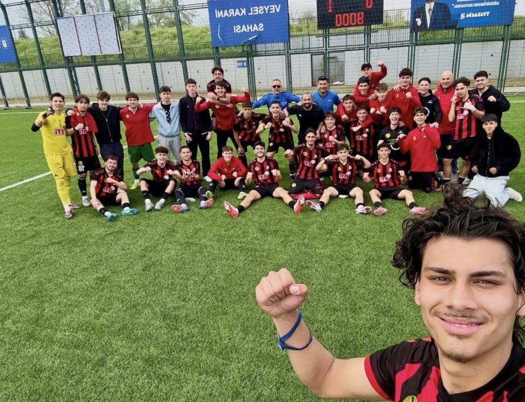 Eskişehirspor U19’dan büyük başarı: Türkiye Finalleri’nde son 16’ya kaldı!
