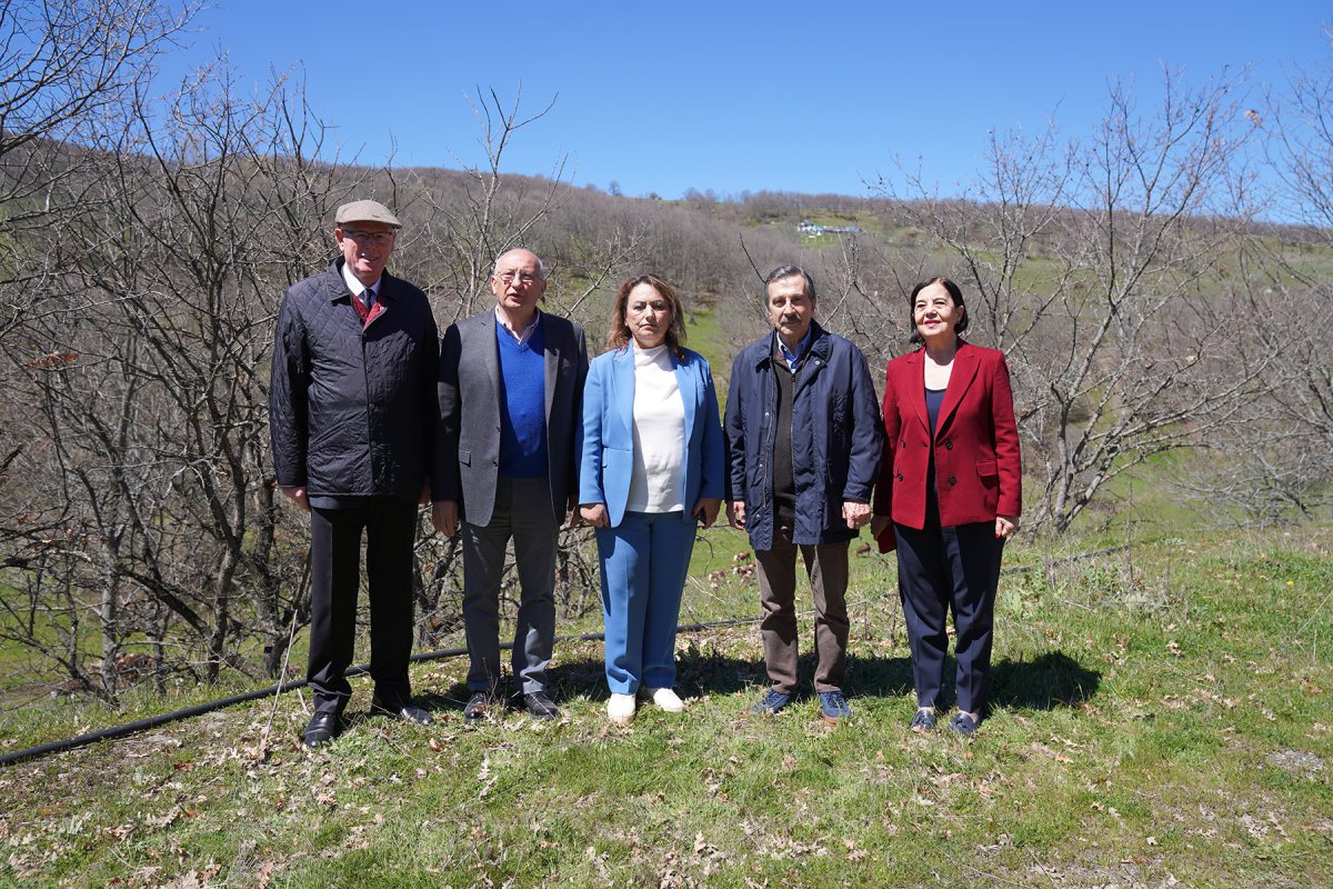 Başkan Ataç Bilirkişi Keşfinde Vatandaşları Yalnız Bırakmadı “Bu Güzel Doğayı Onlara Yedirmeyeceğiz”