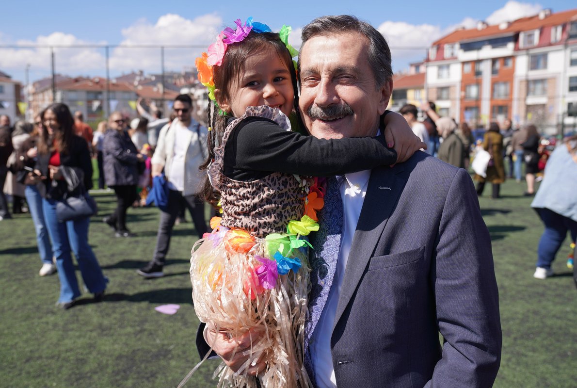 Tepebaşı’nda 23 Nisan Coşkusu: Çocuklar Bayramı Renkli Etkinliklerle Kutlandı