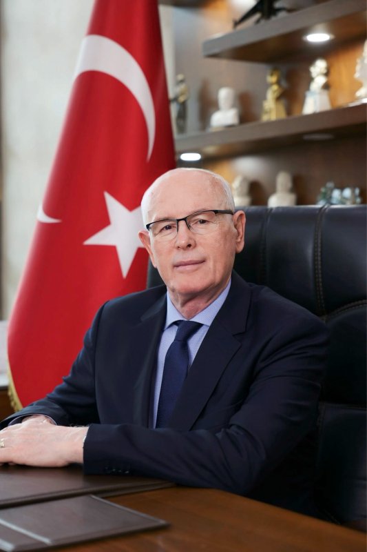 Kazım Kurt: “Bizlere düşen görev o büyük direnişin mirasını yaşatmak”