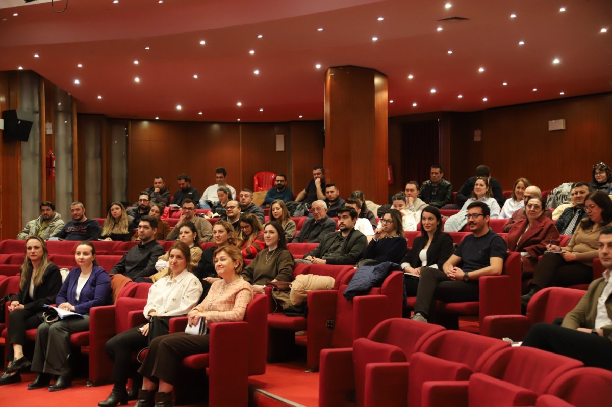 Büyükşehir’de Personel Eğitimleri Aralıksız Sürüyor