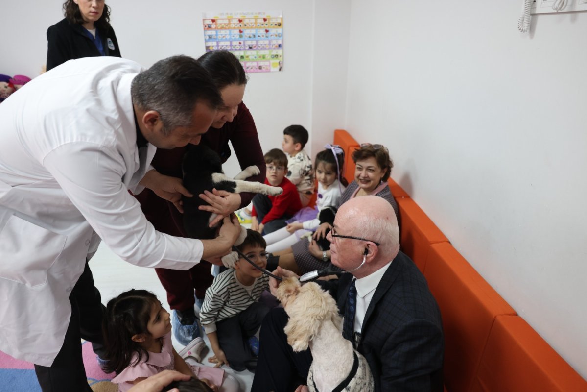 Odunpazarı’nda Minik Yüreklerden Büyük Mesaj Sevgi Varsa Umut Var