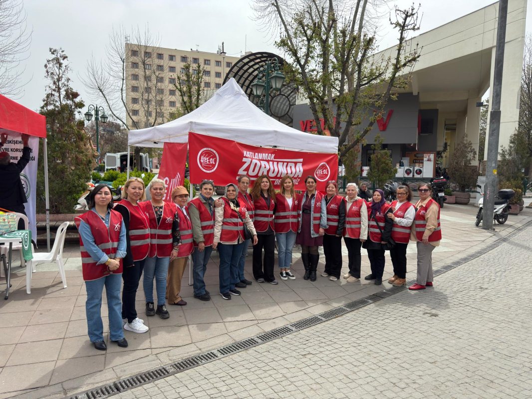 CHP’li Kadınlardan Eskişehir’de Çağrı: Üye Ol, Değişime Katıl