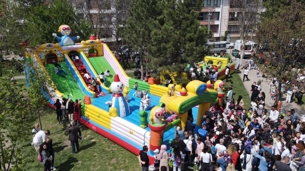 23 Nisan Etkinlikleri 25 Nisan’a Ertelendi