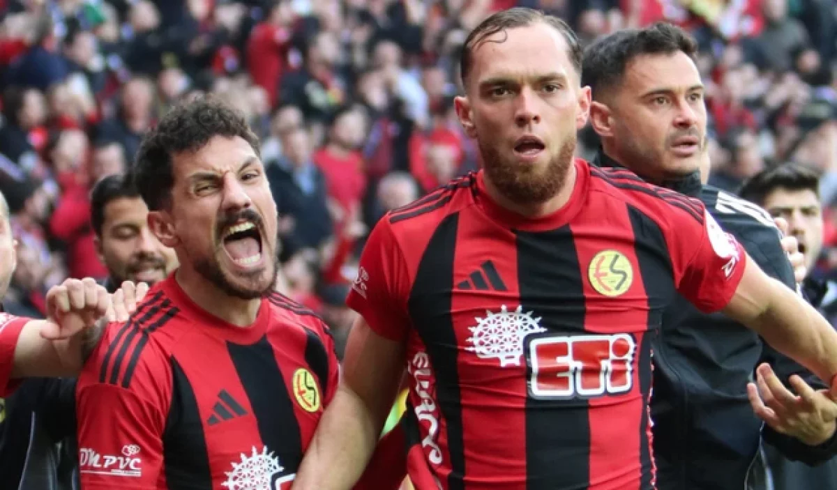 Eskişehirspor İlk Yarıda Kütahyaspor’u Üçledi