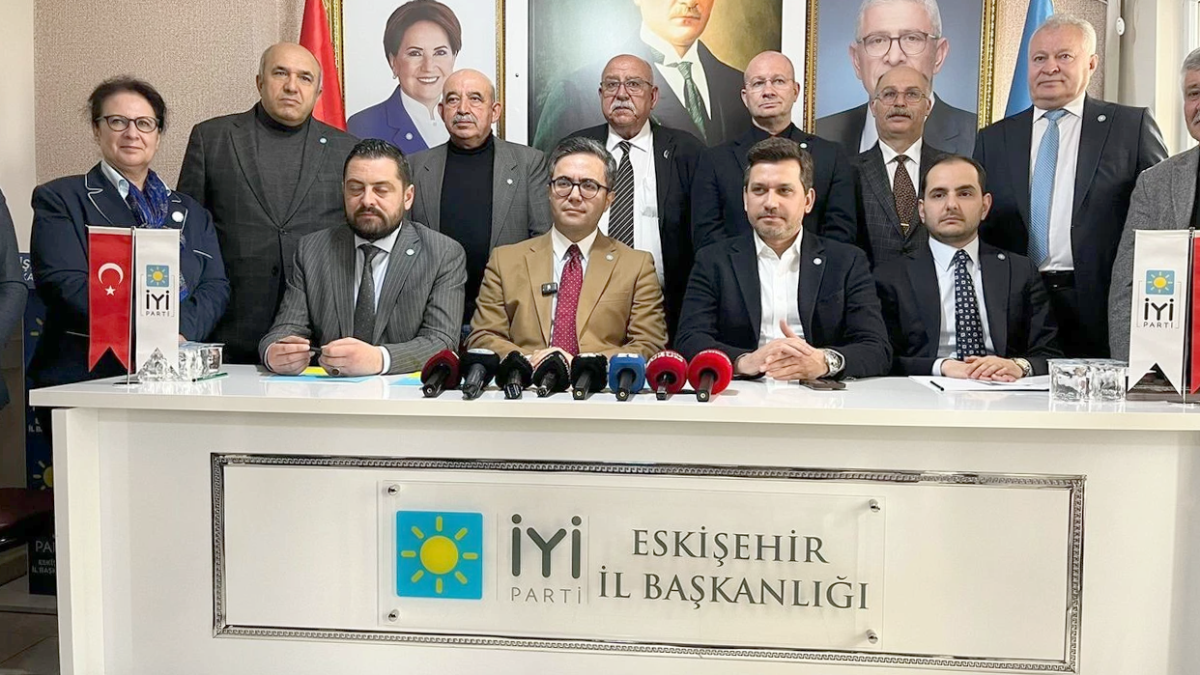Eskişehir’de Su Krizi Siyaseti Gerdi: İYİ Parti’den Yerel ve Merkezi Yönetimlere Çifte Eleştiri