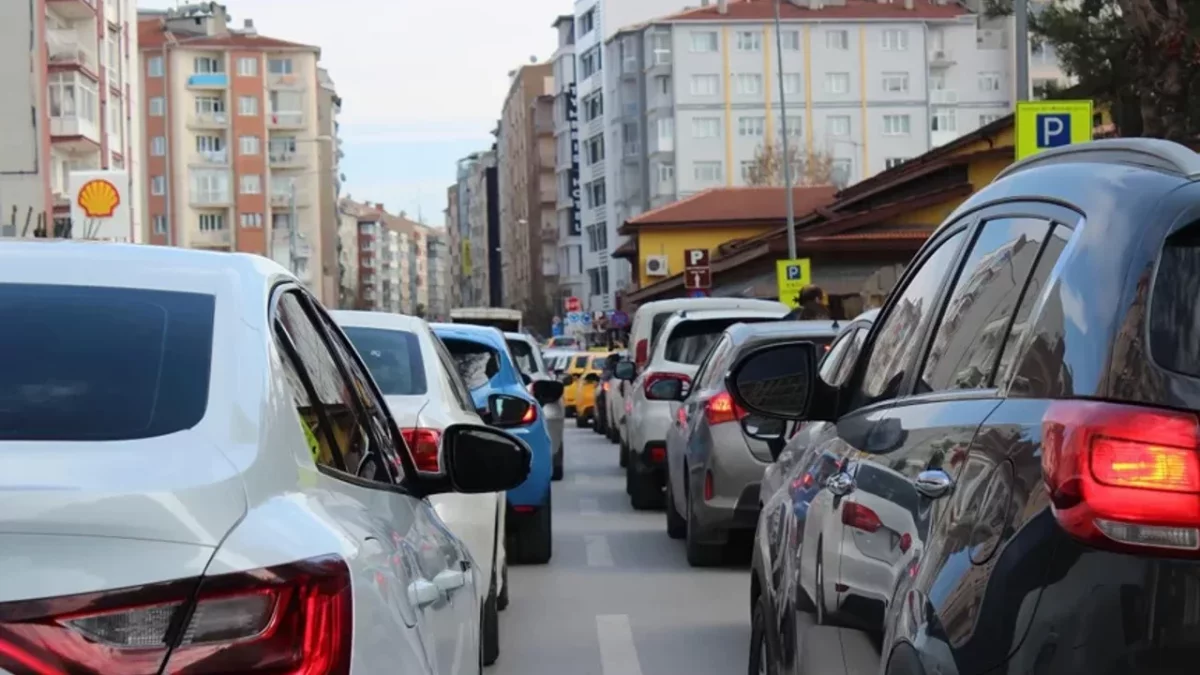 Eskişehir’de Araç Sayısı 400 Bine Dayandı: Trafik Yoğunluğu Artıyor