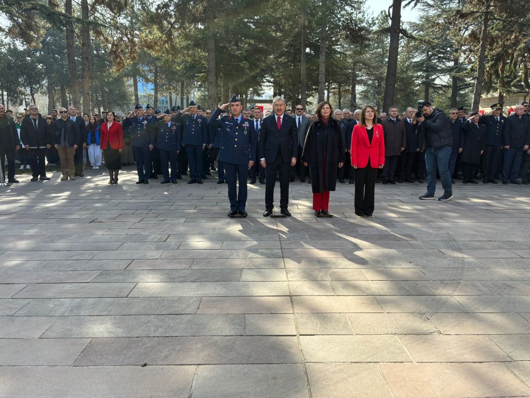 Vişnelik Hava Şehitliği’nde düzenlenen törende şehitler dualarla anıldı