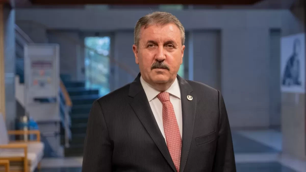 BBP Genel Başkanı Mustafa Destici Eskişehir’e geliyor