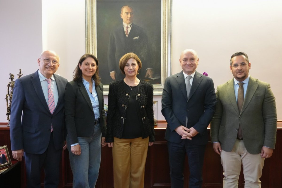 TARIK BALYALI’DAN BAŞKAN ÜNLÜCE’YE DESTEK ZİYARETİ